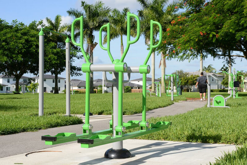 Outdoor exercise & fitness equipment for parks & schools - PLAYMORE